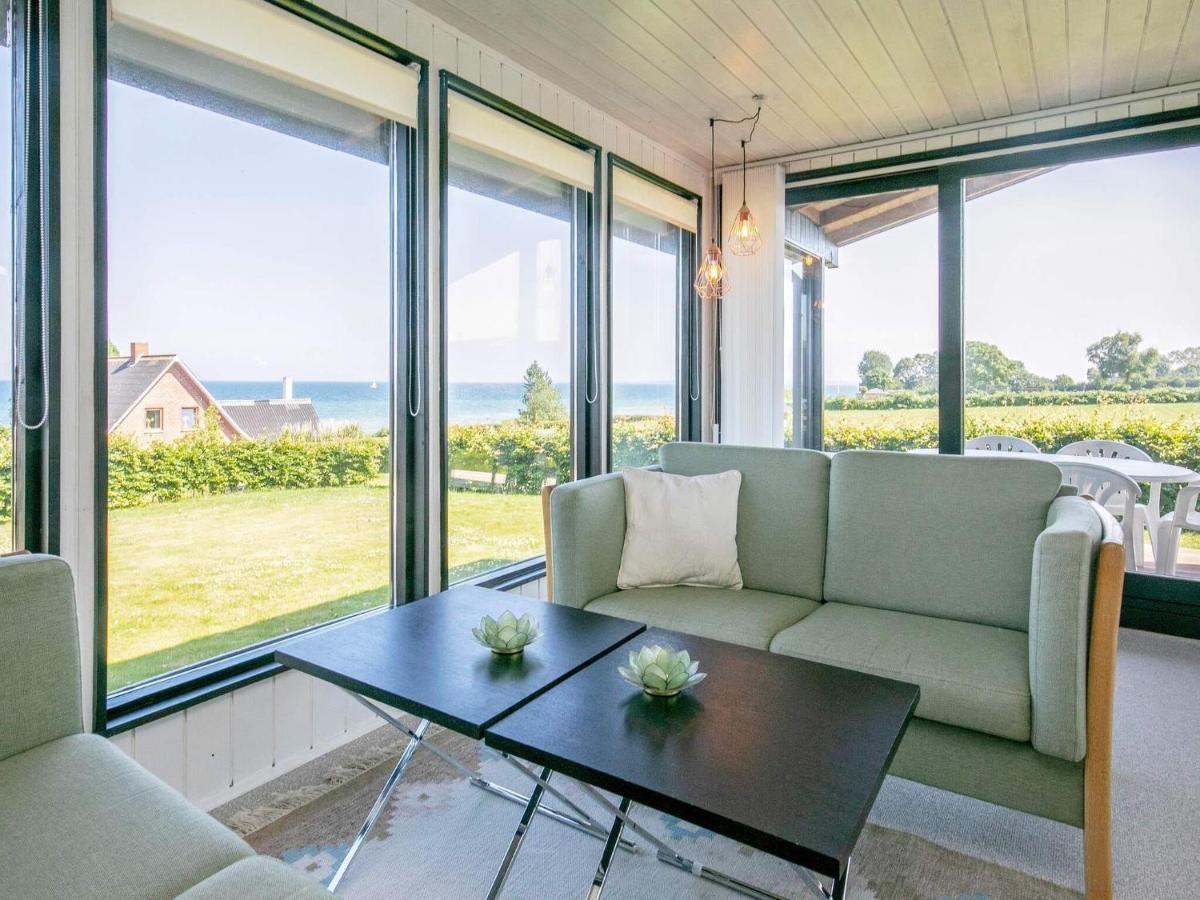 6 Person Holiday Home In Hesselager Экстерьер фото