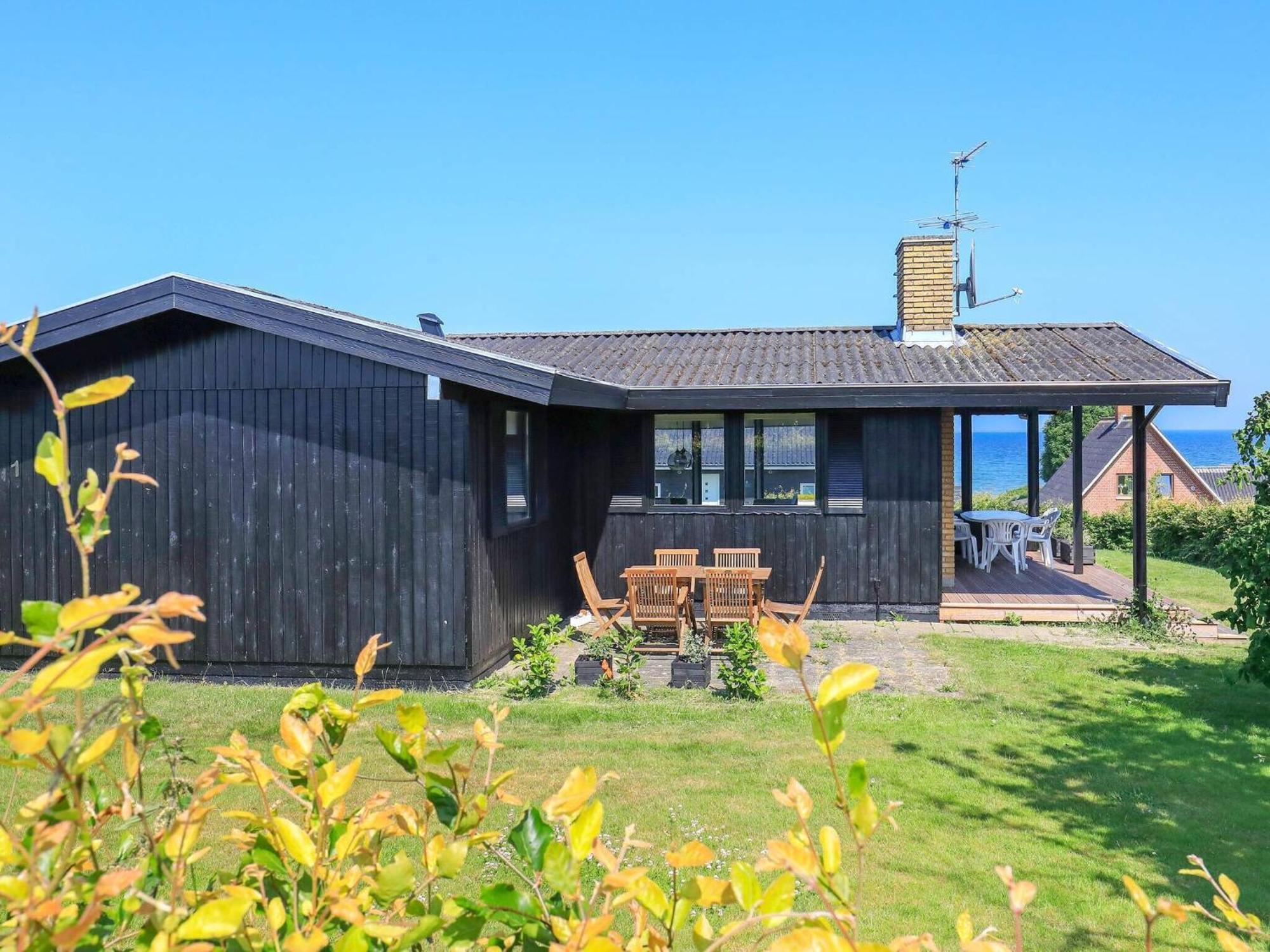 6 Person Holiday Home In Hesselager Экстерьер фото